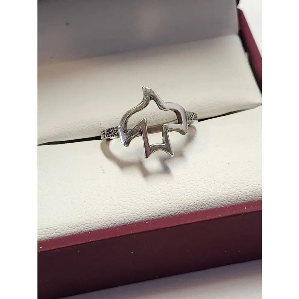 Sterling Silver Dove Ring Size 5.75